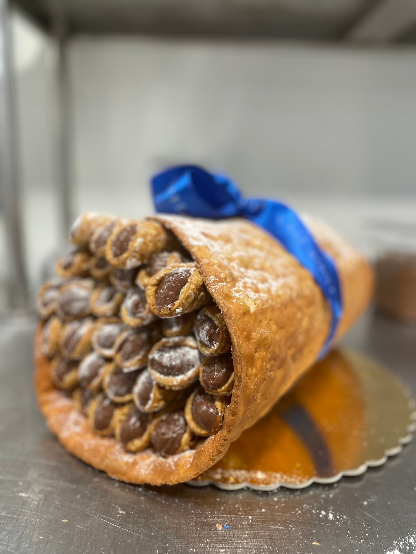 Cannoli Cake