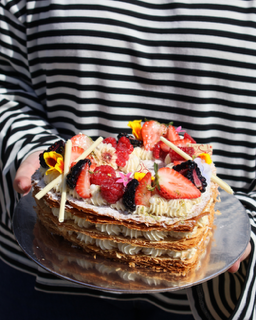 Millefoglie Heart Cake