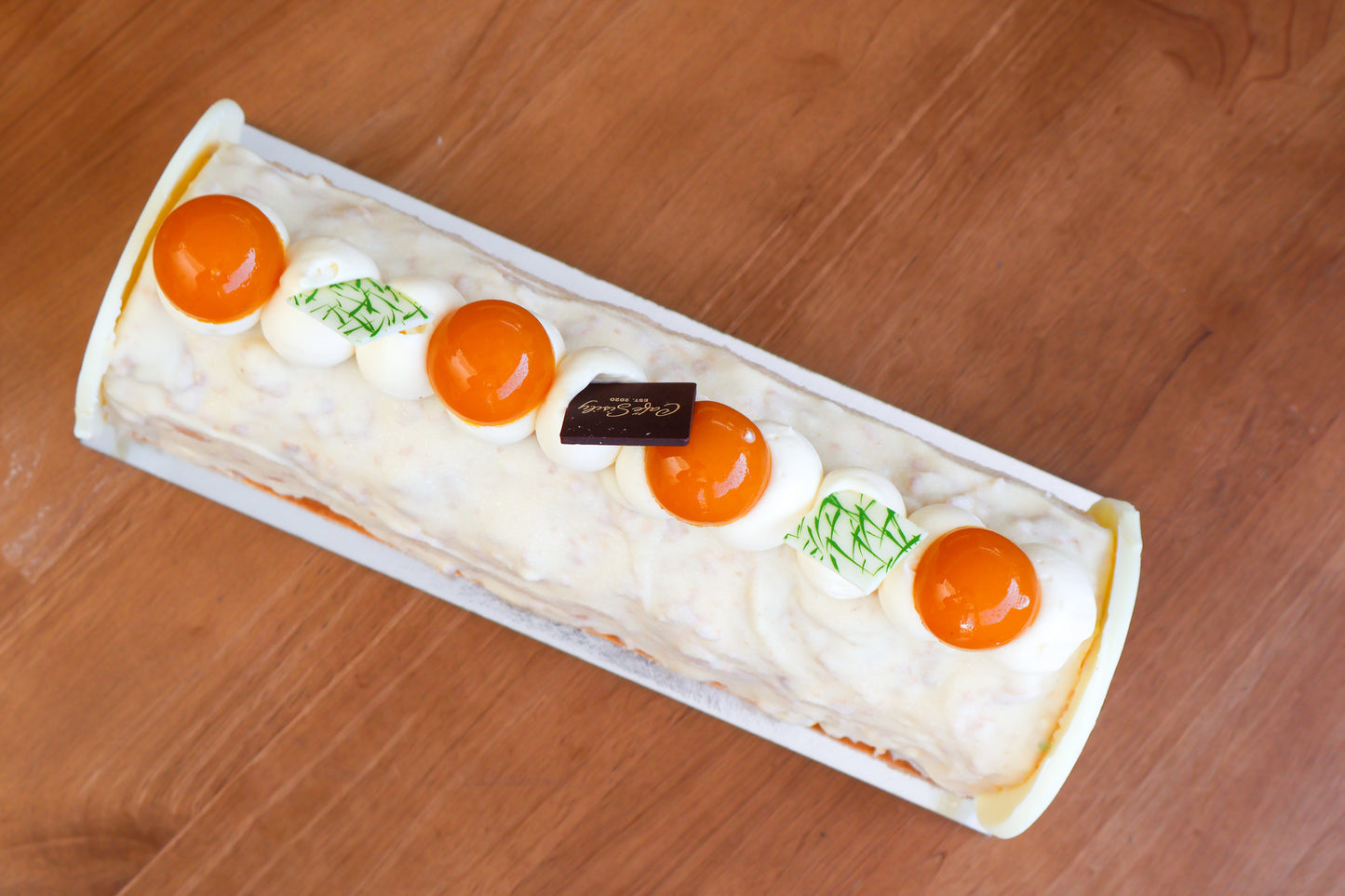 Mango Daisy Yule Log